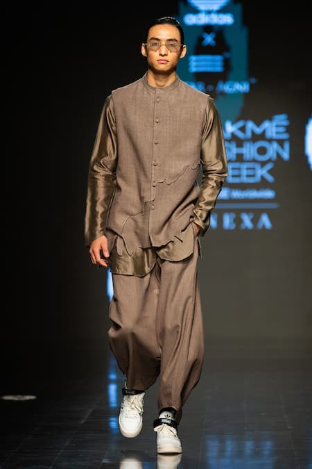 Antar Agni_Green Handloom Cotton Wide Leg Wing Trouser _Online_at_Aza_Fashions