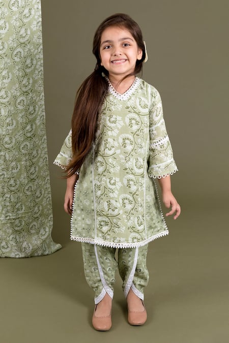 Shop_Chotibuti_Green Muslin Lace Floral Pattern Kurta And Dhoti Set _Online_at_Aza_Fashions