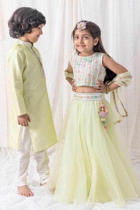 Chotibuti Green Organza Gota Patti, Mirrors Embroidered Waistband Lehenga Set at Aza Fashions Chotibuti_Green Organza Gota Patti, Mirrors Embroidered Waistband Lehenga Set _at_Aza_Fashions
