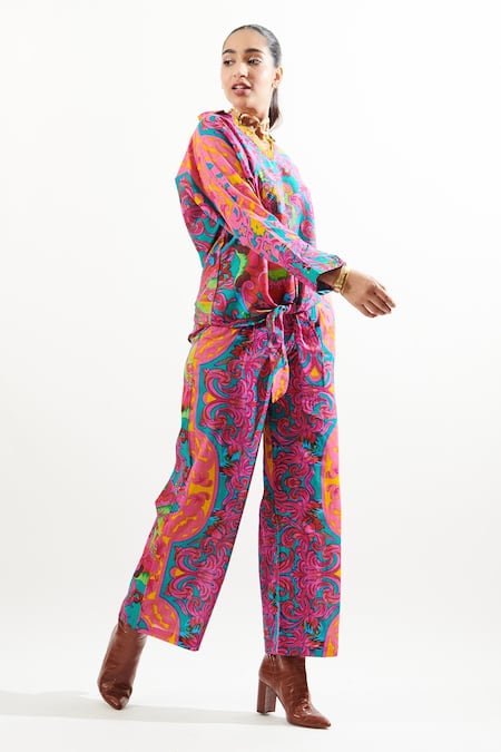 Cin Cin Magenta Cotton Lace Collared Gulaab Printed Top And Pant Set Online at Aza Fashions Cin Cin_Magenta Cotton Lace Collared Gulaab Printed Top And Pant Set_Online_at_Aza_Fashions