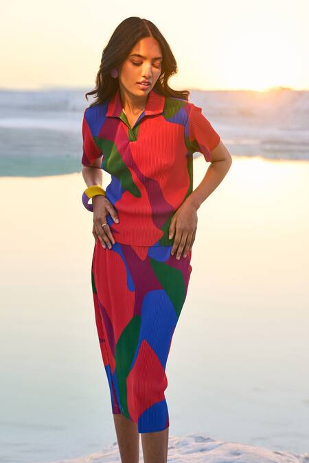 Dash And Dot Multi Color Polyester Shawl Neck Abstract Print Top With Skirt Online at Aza Fashions Dash And Dot_Multi Color Polyester Shawl Neck Abstract Print Top With Skirt _Online_at_Aza_Fashions