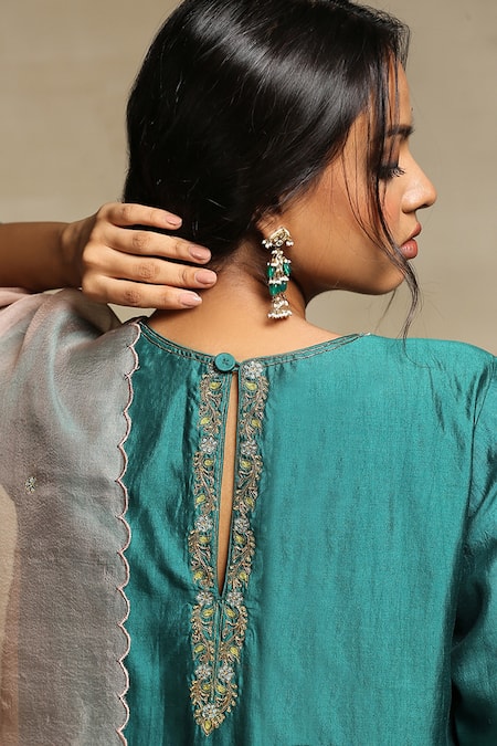 Shop_Weaver Story_Green Dupatta Organza, Handwoven Pure Chanderi, Kurta Lining A Line Set _Online_at_Aza_Fashions