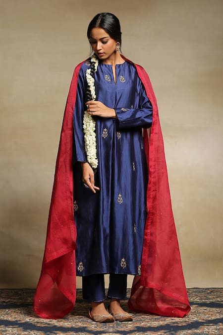 Buy_Weaver Story_Blue Dupatta Organza, Handwoven Pure Chanderi, Kurta Lining Embroidered Set _Online_at_Aza_Fashions