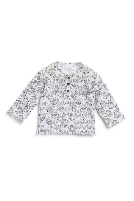 Charkhee_White Handloom Cotton Block Printed Night Suit_at_Aza_Fashions