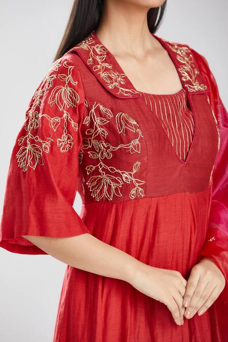 Shop Megha Bansal Red Organza, Chanderi Zardozi Work Surkh Rama Embroidered Set Online at Aza Fashions Shop_Megha Bansal_Red Organza, Chanderi Zardozi Work Surkh Rama Embroidered Set _Online_at_Aza_Fashions