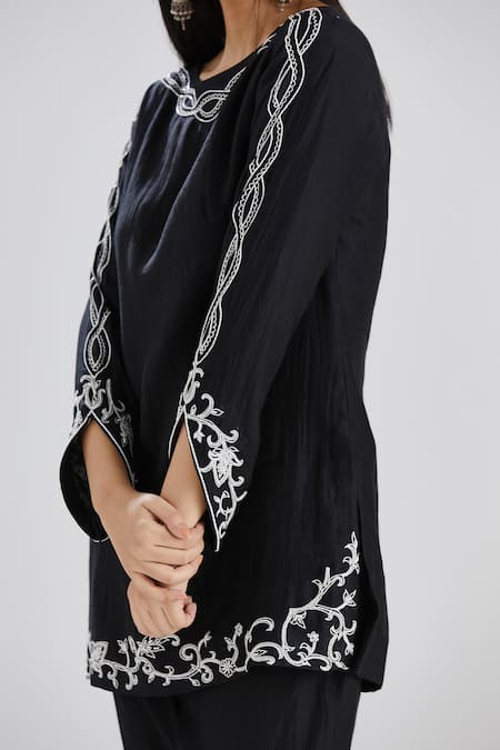 Shop Megha Bansal Black Chanderi Threads And Alizah Embroidered Short Kurta & Pant Set Online at Aza Fashions Shop_Megha Bansal_Black Chanderi Threads And Alizah Embroidered Short Kurta & Pant Set _Online_at_Aza_Fashions