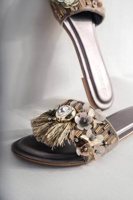 The Episode Gold Whiskey Lullaby Embellished Flats Online at Aza Fashions The Episode_Gold Whiskey Lullaby Embellished Flats _Online_at_Aza_Fashions