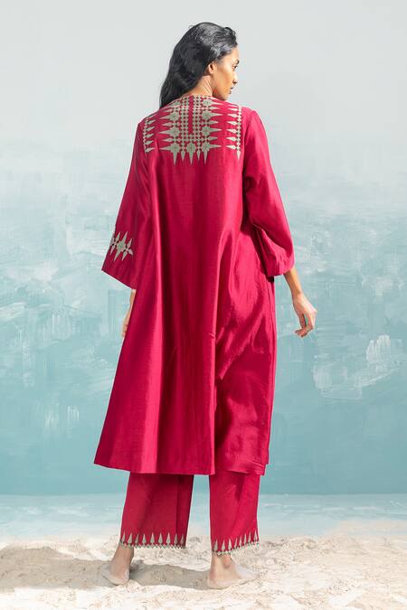 Buy_Ikai By Ragini Ahuja_Pink Cotton, Silk, Chanderi Applique Round Neck Nile Tribal Circular Kurta_Online_at_Aza_Fashions