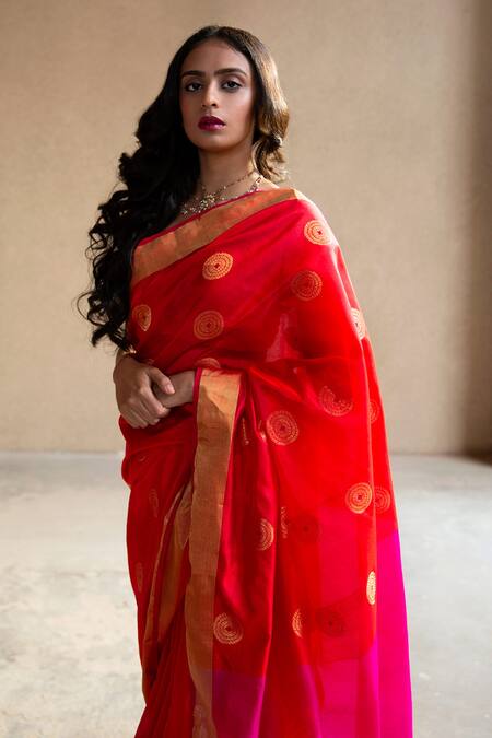 Buy_Mint N Oranges_Red Chanderi Silk Embroidery Floral Pattern Pure Saree _Online_at_Aza_Fashions