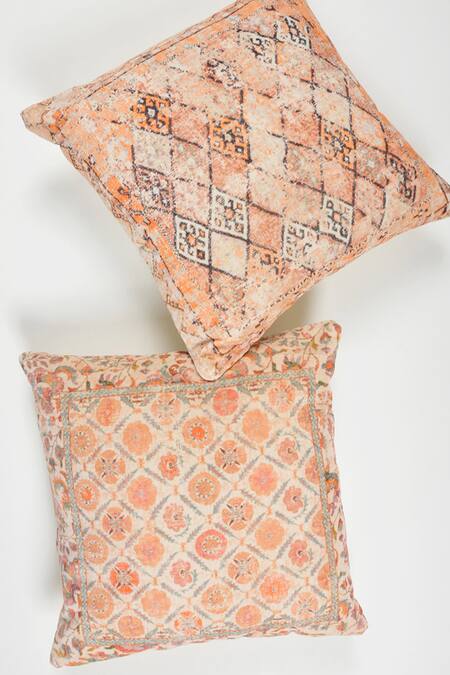 Buy_Orna_Multi Color Cotton Digital Print Checkered Cushion Cover - Set Of 2_Online_at_Aza_Fashions
