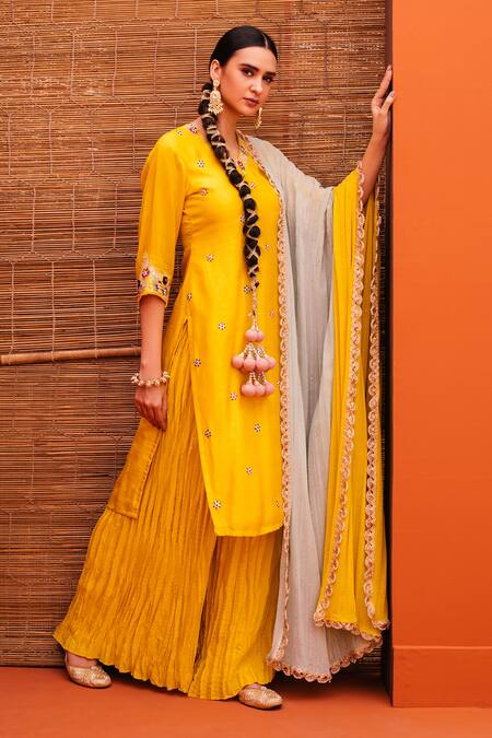 Kesar Studio_Yellow Silk Embroidery, Lace V-neck Abla Kurta Palazzo Set_Online_at_Aza_Fashions