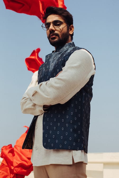 Buy_Ankita Shahabadi_Blue Silk Embroidery Floral Print Bundi And Shirt Set _Online_at_Aza_Fashions