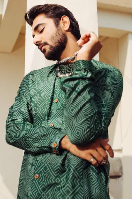 Ankita Shahabadi Green Silk Abstract Pattern Kurta Set Online at Aza Fashions Ankita Shahabadi_Green Silk Abstract Pattern Kurta Set _Online_at_Aza_Fashions