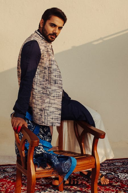 Ankita Shahabadi_Beige Silk Tie Dye Bundi Kurta Set _Online_at_Aza_Fashions