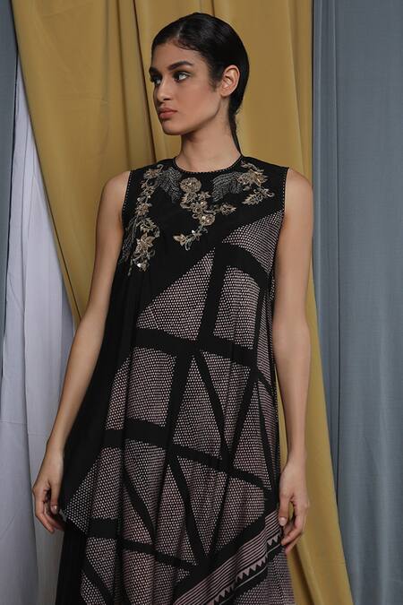 Krishna Mehta Black Modal Embroidered Floral Round Bodice Asymmetric Tunic Online at Aza Fashions Krishna Mehta_Black Modal Embroidered Floral Round Bodice Asymmetric Tunic_Online_at_Aza_Fashions