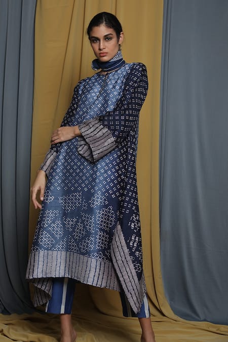 Buy_Krishna Mehta_Blue Tussar Keyhole Neck Geometric Hand Block Print Tunic _Online_at_Aza_Fashions