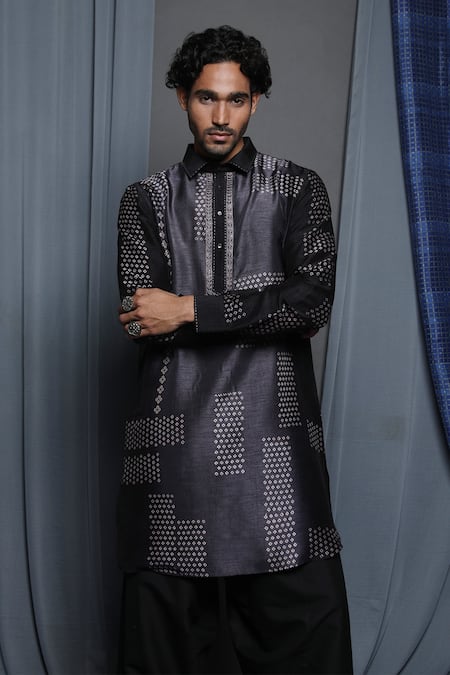 Krishna Mehta_Black Tussar Embroidery Geometric Print Ombre Kurta _at_Aza_Fashions