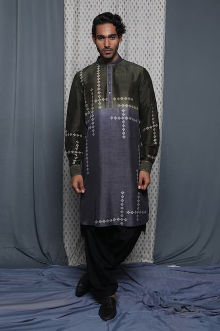 Buy_Krishna Mehta_Green Tussar Printed Geometric Ombre Full Sleeve Kurta _Online_at_Aza_Fashions