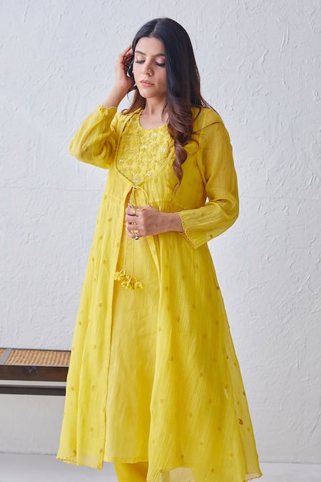 Buy_Chandbari_Yellow Chanderi, Cotton Diamonds, Sequins V-neck, Embroidered Jacket Kurta Set_Online_at_Aza_Fashions