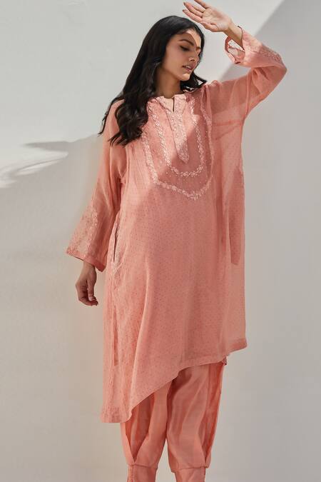 Buy_Chandbari_Peach Chanderi Sequins Round Neck Kaftan And Tapered Pant Set_Online_at_Aza_Fashions