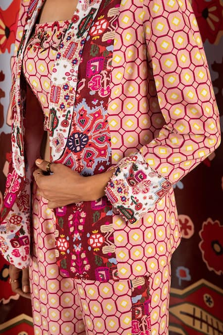 Buy_Betrue_Pink Handloom Cotton, Silk Embroidery Geometric And Floral Print Blazer _Online_at_Aza_Fashions