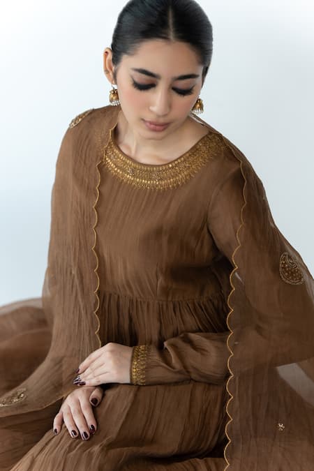 Shop_Nirjara_Brown Organza Silk Embroidered Kagri Chaand Odhani  _Online_at_Aza_Fashions