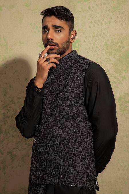 Ankita Shahabadi Black Bemberg Glass Beads, Zardozi And Dori Kares Embroidered Bundi Kurta Set Online at Aza Fashions Ankita Shahabadi_Black Bemberg Glass Beads, Zardozi And Dori Kares Embroidered Bundi Kurta Set _Online_at_Aza_Fashions