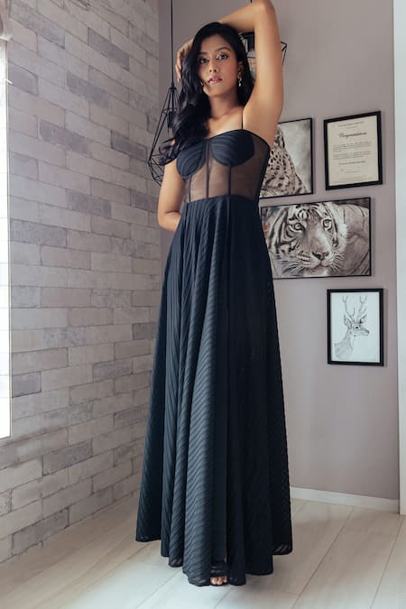 Shop Pocket Stories Black Net Sweetheart Neck Side Slit Corset Gown Online at Aza Fashions Shop_Pocket Stories_Black Net Sweetheart Neck Side Slit Corset Gown _Online_at_Aza_Fashions