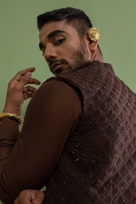 Buy_Ankita Shahabadi_Brown Bamboo Silk Thread And Cutdana Avastra Embroidered Longline Bundi Kurta Set _Online_at_Aza_Fashions