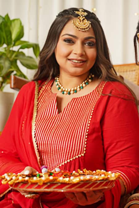 Buy_Ruchira Nangalia_Red Cotton, Chiffon Gota Patti, Sequins Split V-neck Work Kurta Set _Online_at_Aza_Fashions