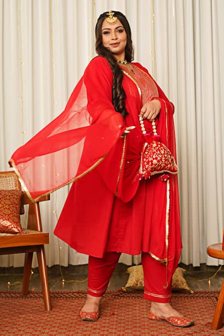 Buy_Ruchira Nangalia_Red Cotton, Chiffon Gota Patti, Sequins Split V-neck Work Kurta Set 