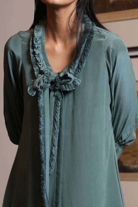 Buy_Label Ruhbab_Green Silk, Viscose Embroidery Turtle Neck Tie-up Crepe Dress _Online_at_Aza_Fashions