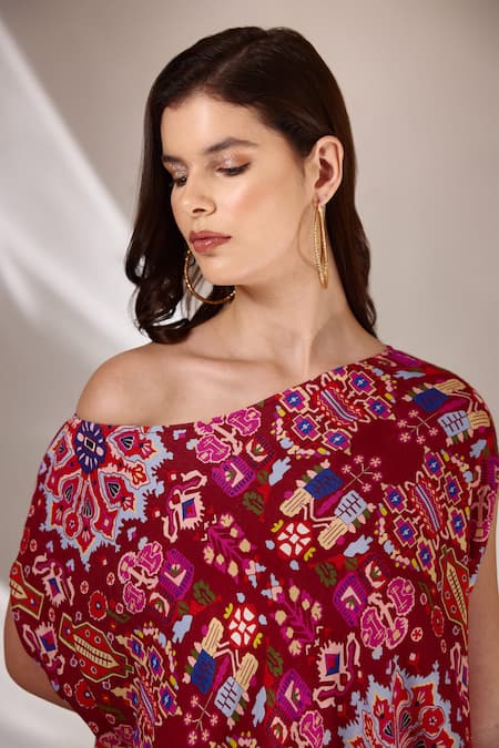 Shop Betrue Red Cotton, Silk Off-shoulder Kashan Print Dress Online at Aza Fashions Shop_Betrue_Red Cotton, Silk Off-shoulder Kashan Print Dress _Online_at_Aza_Fashions