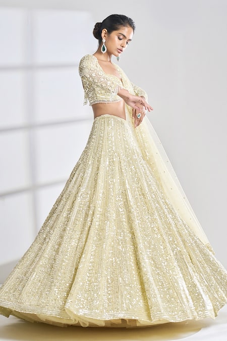 Buy_Seema Gujral_Green Net Sequin And Beads Sweetheart Neck Embroidered Bridal Lehenga Set 