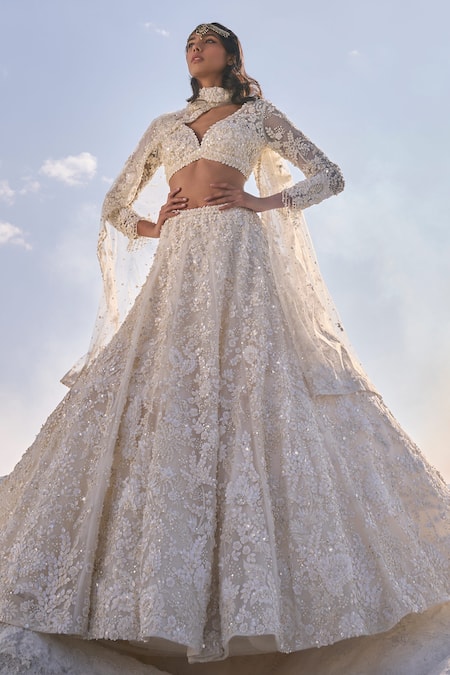 Buy_Seema Gujral_Cream Net Embroidery Fabric Sweetheart 3d Floral Bridal Lehenga Set  _Online_at_Aza_Fashions