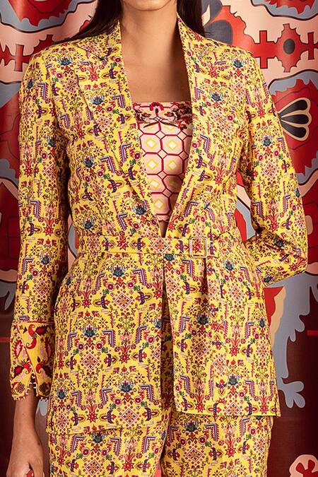 Betrue_Yellow Handloom Cotton, Silk Embroidery Collared Tabriz Print Blazer _Online_at_Aza_Fashions