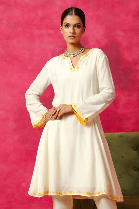 Dohr India White Silk, Chanderi, Organza Embroidery, Lace Nargis Kalidar Kurta Pant Set Online at Aza Fashions Dohr India_White Silk, Chanderi, Organza Embroidery, Lace Nargis Kalidar Kurta Pant Set _Online_at_Aza_Fashions