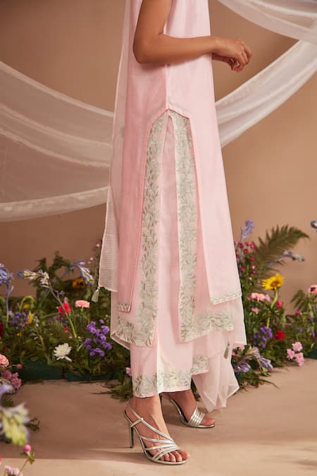 Dohr India Pink Silk, Chanderi, Cotton, Kota Doria Kurta Set With Embellished Dupatta Online at Aza Fashions Dohr India_Pink Silk, Chanderi, Cotton, Kota Doria Kurta Set With Embellished Dupatta _Online_at_Aza_Fashions