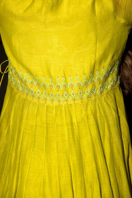 Deep Thee Green Chanderi, Organza Embroidery V-neck Panelled Angrakha Anarkali Set at Aza Fashions Deep Thee_Green Chanderi, Organza Embroidery V-neck Panelled Angrakha Anarkali Set _at_Aza_Fashions