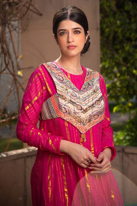 Buy Soniya G Fuchsia Handloom Cotton Embroidery, Sequins Round Geometric Pattern Anarkali Online at Aza Fashions Buy_Soniya G_Fuchsia Handloom Cotton Embroidery, Sequins Round Geometric Pattern Anarkali _Online_at_Aza_Fashions