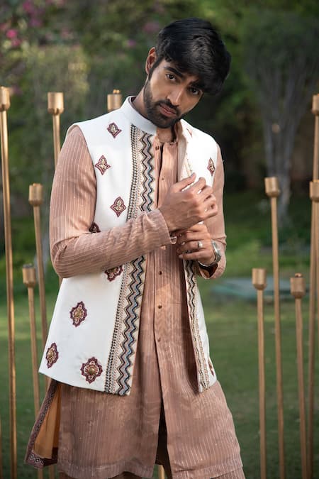 Shop_Soniya G_Ivory Silk, Handloom Cotton Embroidery Floral Printed Bundi And Kurta Set _Online_at_Aza_Fashions
