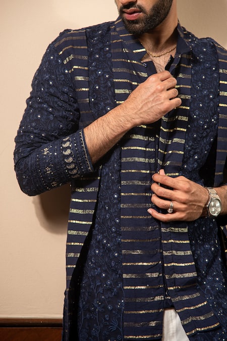 Buy_Soniya G_Blue Georgette Embroidery Stripe Pattern Kurta Set _Online_at_Aza_Fashions