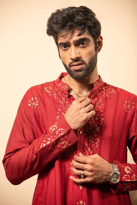 Buy Soniya G Red Cotton Embroidery Foil Work Kurta Set Online at Aza Fashions Buy_Soniya G_Red Cotton Embroidery Foil Work Kurta Set _Online_at_Aza_Fashions