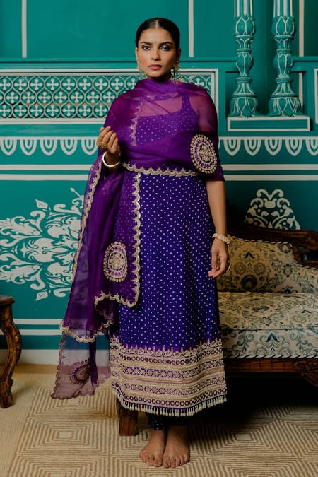 Anjana Bohra Purple Dupatta Organza, Kurta Bandhani Handcrafted Embroidered Border Set at Aza Fashions Anjana Bohra_Purple Dupatta Organza, Kurta Bandhani Handcrafted Embroidered Border Set_at_Aza_Fashions