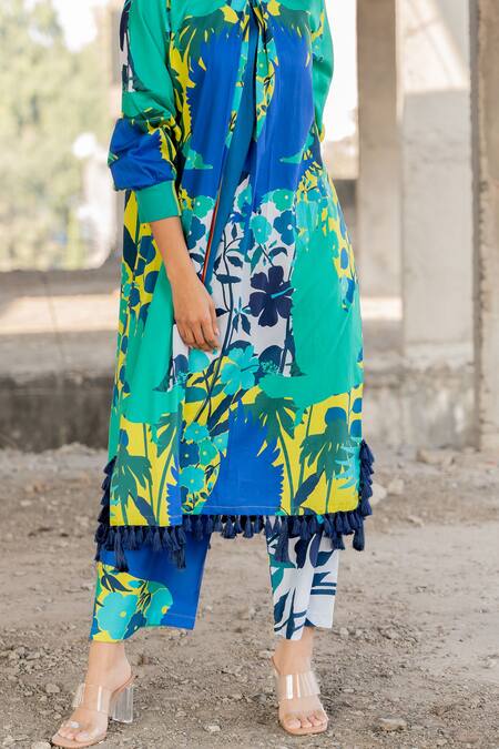 Buy_Pooja-Keyur_Blue Cotton Satin Tassels Round Neck Floral Paradise Print Kurta With Pant_Online_at_Aza_Fashions
