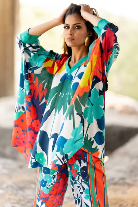 Buy_Pooja-Keyur_Multi Color , Cotton Tassels V-neck Paradise Print Kaftan With Pant