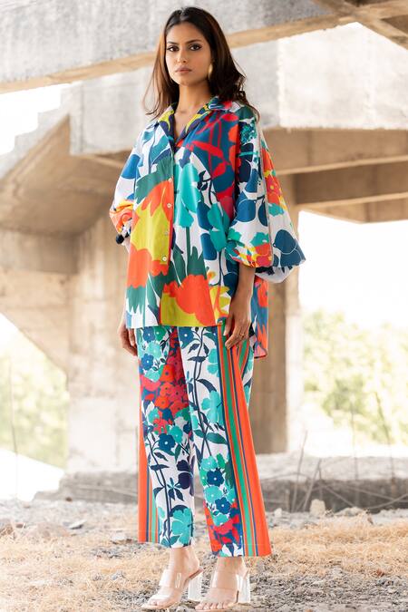 Buy_Pooja-Keyur_Blue Cotton Satin Embroidery Split Paradise Print Balloon Sleeve Shirt With Pant_Online_at_Aza_Fashions