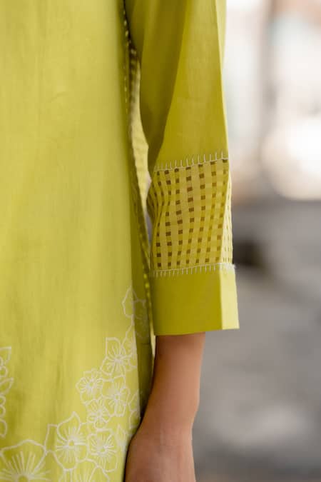 Shop_Pooja-Keyur_Green Cotton Satin, Chanderi Embroidery, Artistic Abstraction Kurta And Pant Set_Online_at_Aza_Fashions