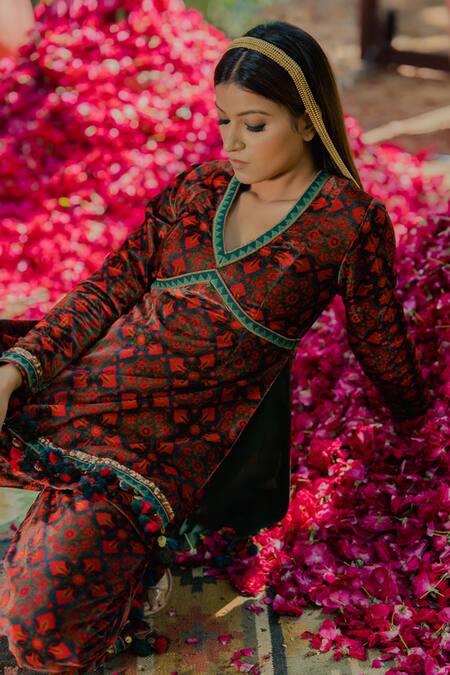 Pooja-Keyur Brown Velvet Embroidery, Tassels V-neck Short Kurta And Pant Set at Aza Fashions Pooja-Keyur_Brown Velvet Embroidery, Tassels V-neck Short Kurta And Pant Set_at_Aza_Fashions