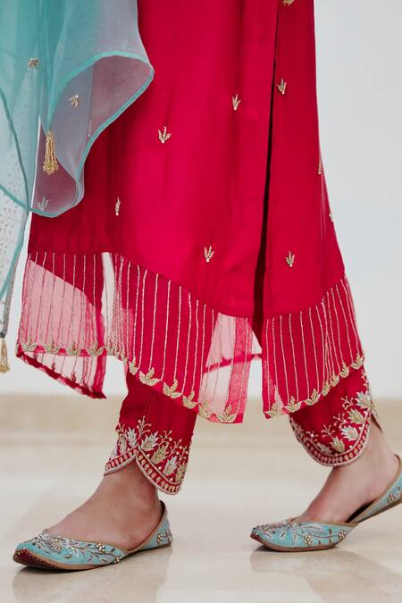Gul By Aishwarya Magenta Satin Silk Hand Embroidered Cutdana Pakistani Kurta Pant Set at Aza Fashions Gul By Aishwarya_Magenta Satin Silk Hand Embroidered Cutdana Pakistani Kurta Pant Set _at_Aza_Fashions